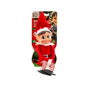 elfo travieso haciendo travesuras en casa